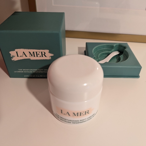 La Mer The Moisturizing Cream Empty 2 oz Jar - Picture 2 of 4